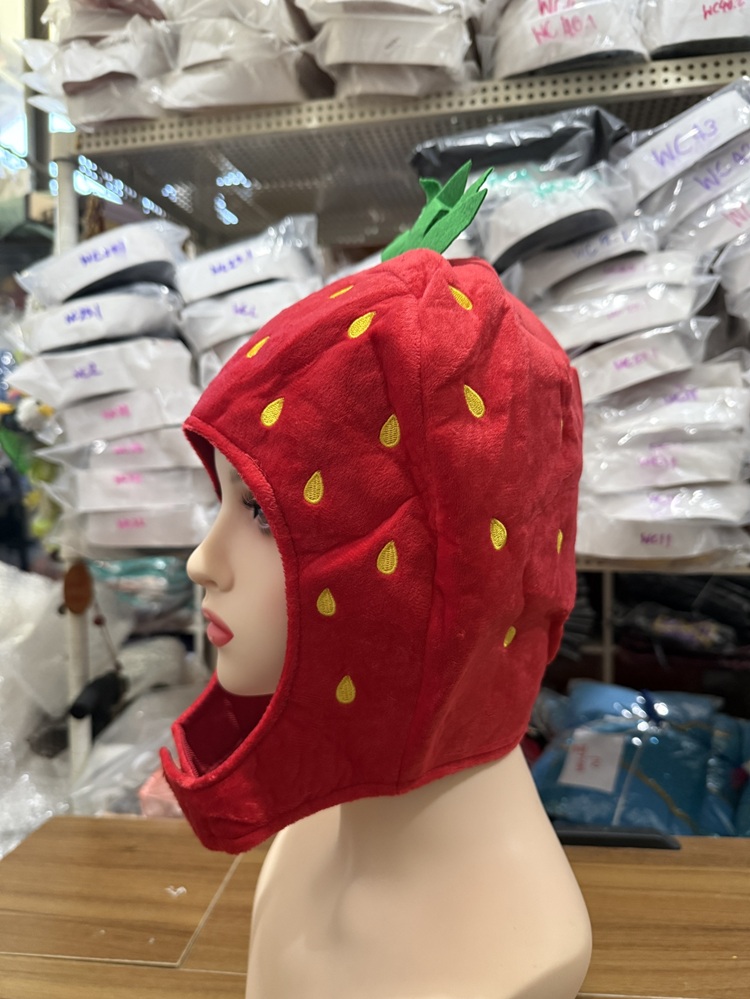 รูปภาพที่#4 ของสินค้า : 7C320.5 หมวกสตรอว์เบอร์รี หมวกผลไม้ strawberry Fruit Helmet Costume รูปภาพที่4 ของสินค้า : 7C320.5 หมวกสตรอว์เบอร์รี หมวกผลไม้ strawberry Fruit Helmet Costume
